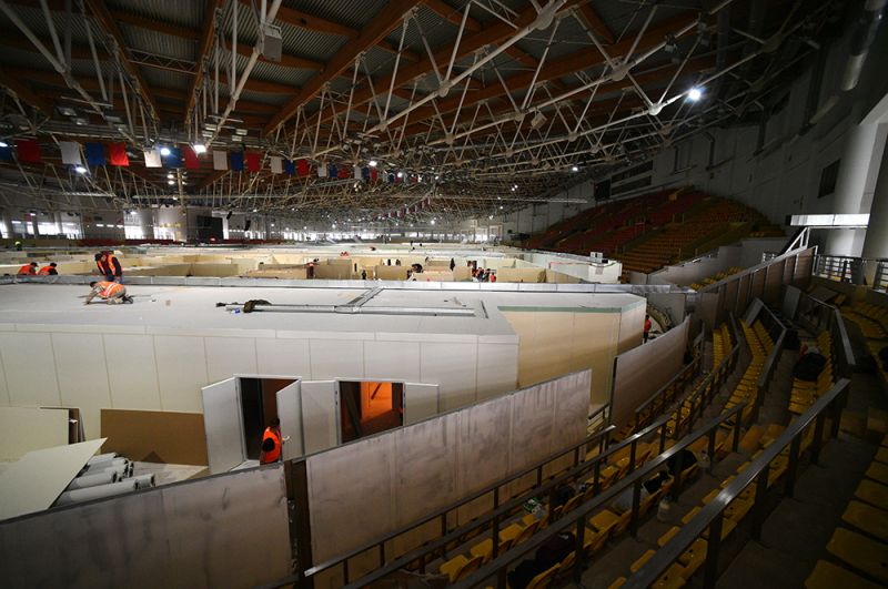 Временный госпиталь для пациентов с COVID-19 в ледовом дворце «Крылатское».