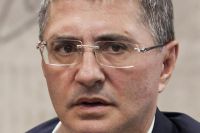 Доктор Александр Мясников.