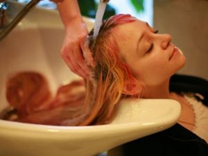 Ожог кожи при покраске волос